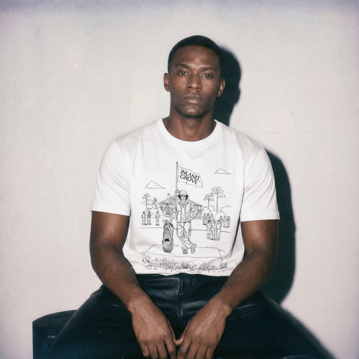 The Looking Out Tee - Inland Grove